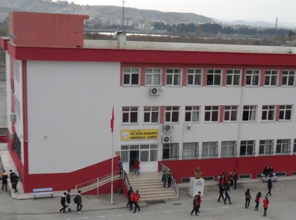 Ali Rıza Karaata Anadolu Lisesi Fotoğrafı